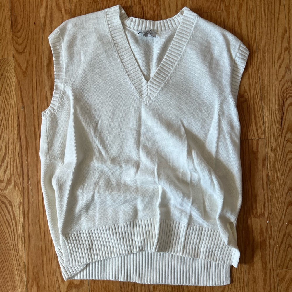 & Other Stories Sweater Vest size M